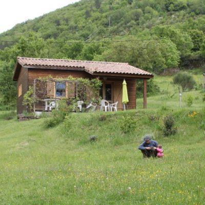 Chalet jaune